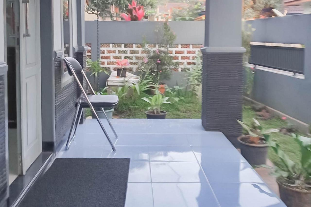 Triyoga Homestay Syariah Redpartner Sangkanurip Eksteriør bilde